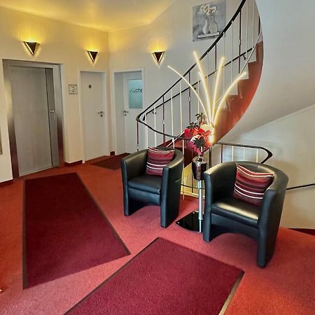 Hotel Imperial Krefeld Bagian luar foto