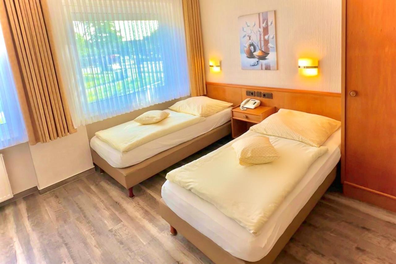 Hotel Imperial Krefeld Bagian luar foto