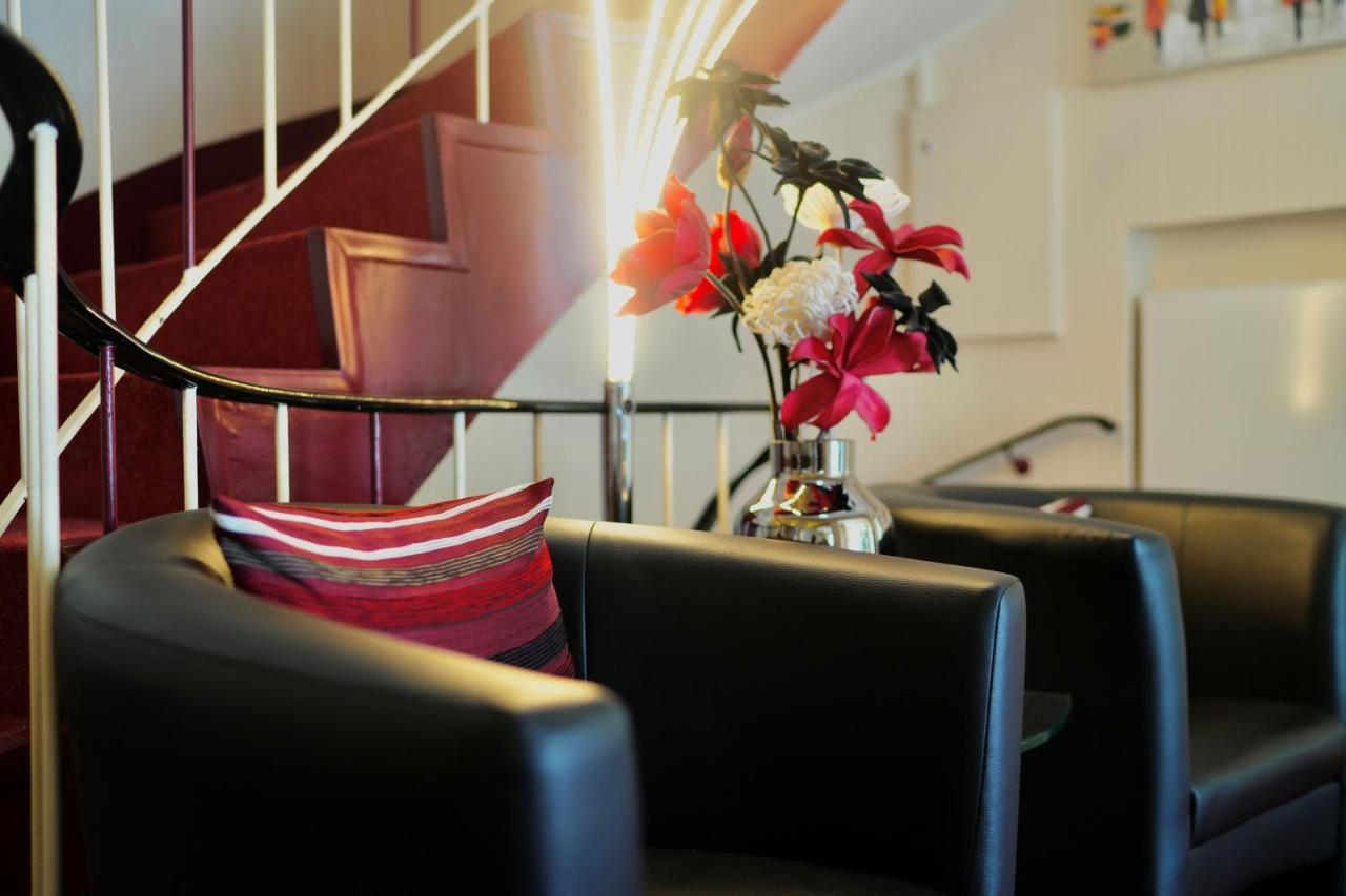 Hotel Imperial Krefeld Bagian luar foto