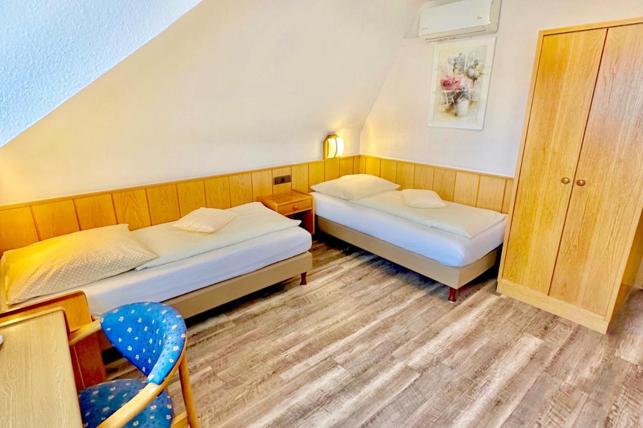 Hotel Imperial Krefeld Bagian luar foto
